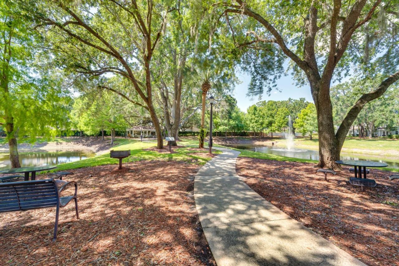 Casa de férias Lucaya Village Townhome With Pool, 6 Mi To Disney!